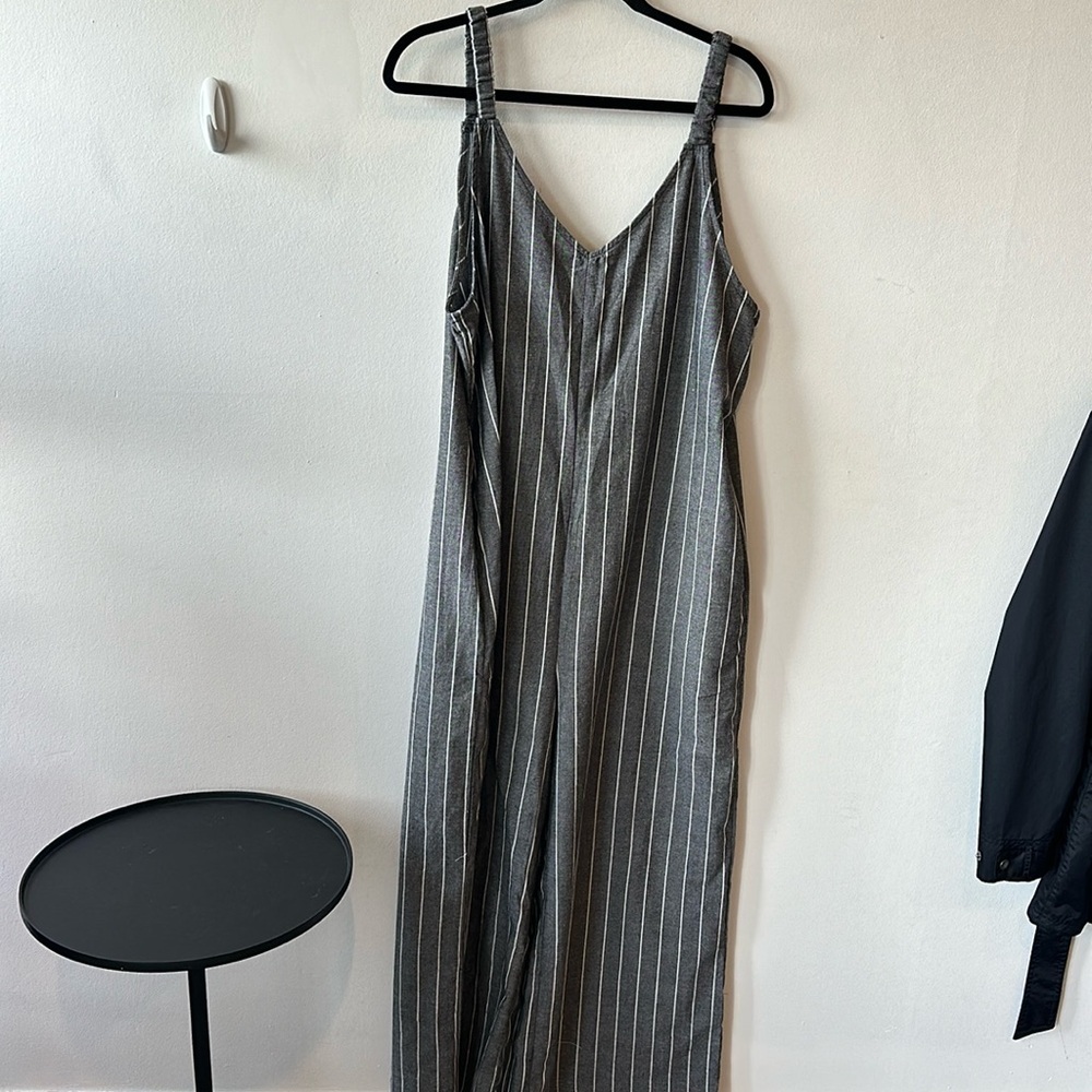 Zanzea gray white striped jumpsuit NWT XXL #1201